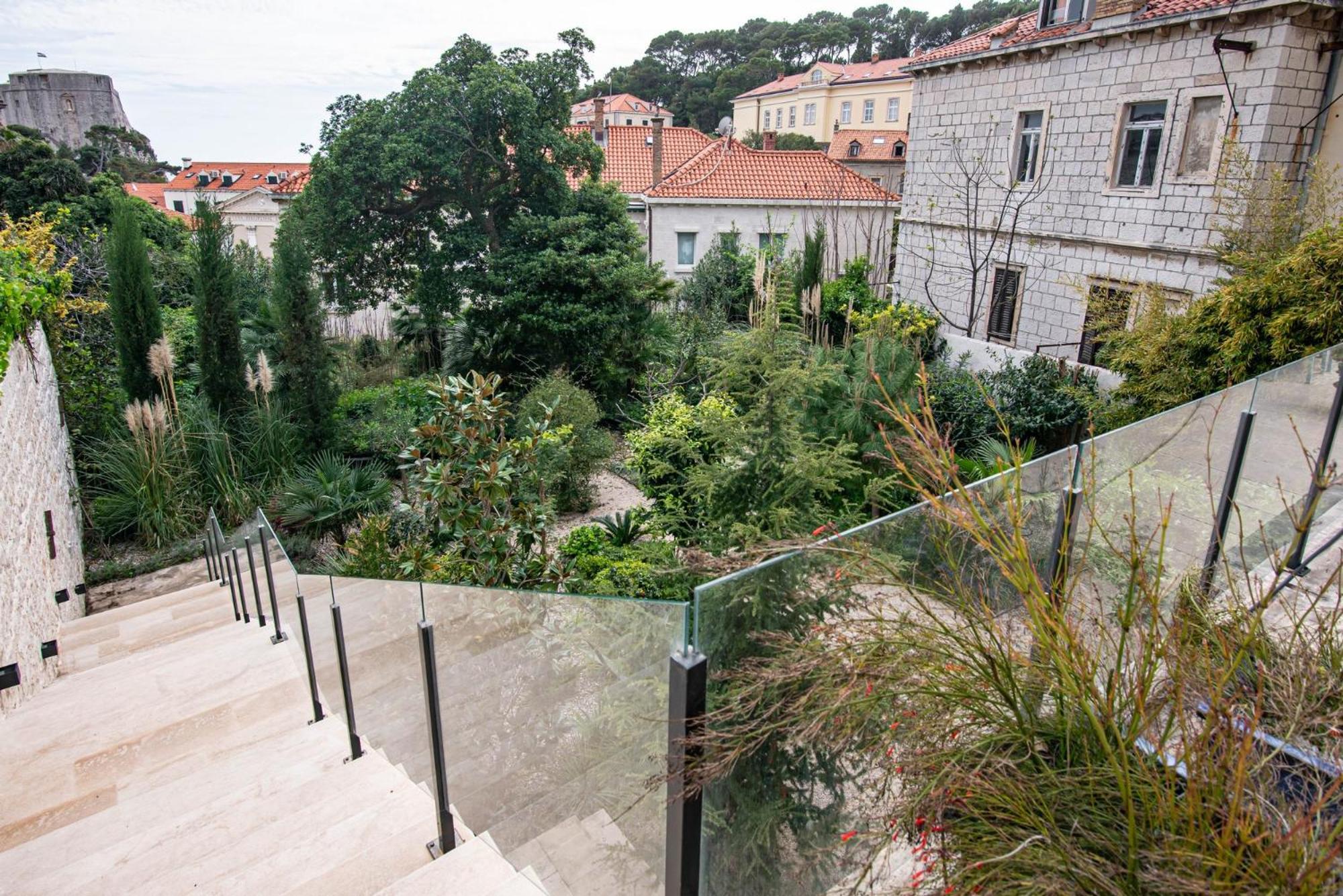 Secret Garden Apartment By Duhomes ดูบรอฟนิก ภายนอก รูปภาพ